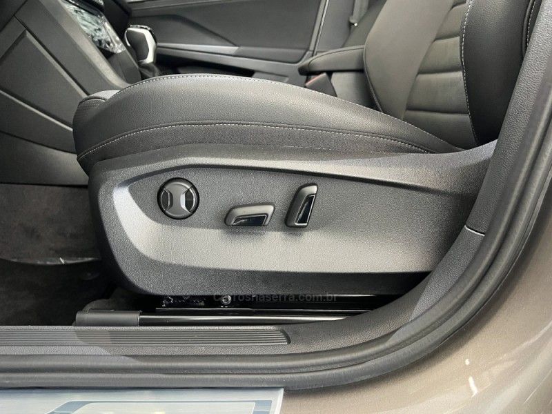 VOLKSWAGEN TAOS 1.4 16V HIGHLINE TSI 2025/2025 ÓTIMA CAR FLORES DA CUNHA / Carros no Vale