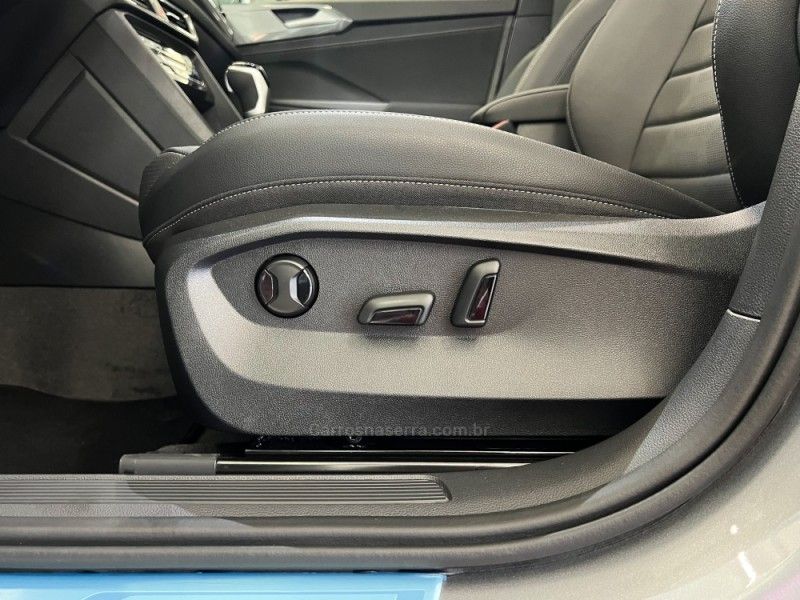 VOLKSWAGEN TAOS 1.4 16V HIGHLINE TSI 2025/2025 ÓTIMA CAR FLORES DA CUNHA / Carros no Vale
