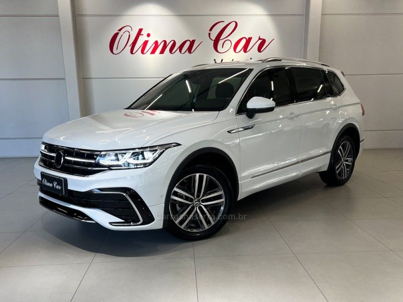 VOLKSWAGEN TIGUAN 2.0 ALLSPACE R-LINE 300 TSI 2024/2025 ÓTIMA CAR FLORES DA CUNHA / Carros no Vale