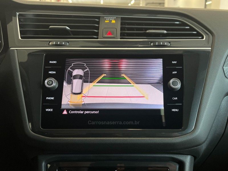 VOLKSWAGEN TIGUAN 2.0 ALLSPACE R-LINE 300 TSI 2024/2025 ÓTIMA CAR FLORES DA CUNHA / Carros no Vale