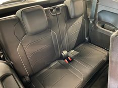 VOLKSWAGEN TIGUAN 2.0 ALLSPACE R-LINE 300 TSI 2024/2025 ÓTIMA CAR FLORES DA CUNHA / Carros no Vale