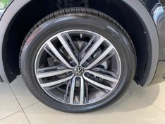VOLKSWAGEN TIGUAN 2.0 ALLSPACE R-LINE 300 TSI 2024/2025 ÓTIMA CAR FLORES DA CUNHA / Carros no Vale