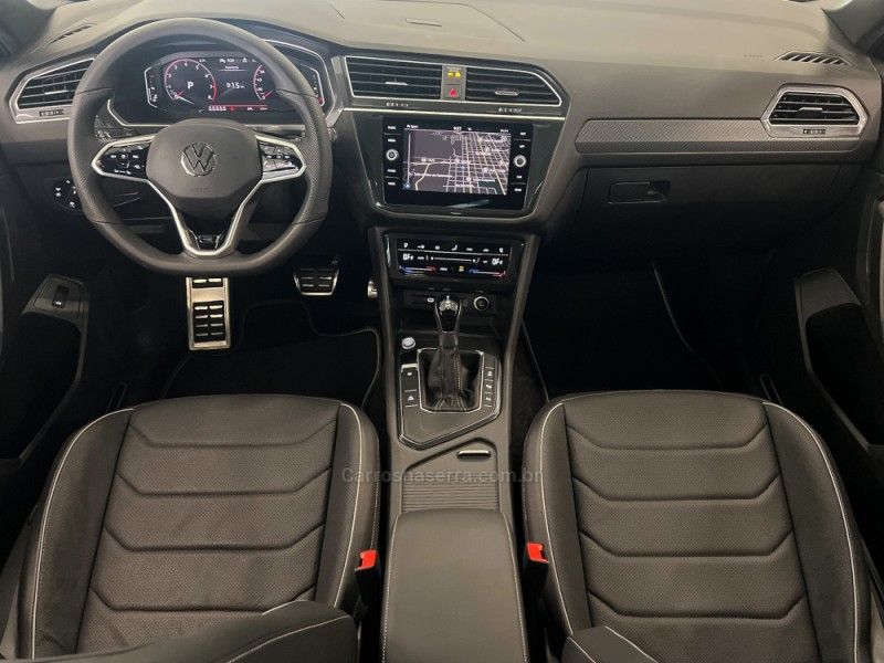 VOLKSWAGEN TIGUAN 2.0 ALLSPACE R-LINE 300 TSI 2024/2025 ÓTIMA CAR FLORES DA CUNHA / Carros no Vale