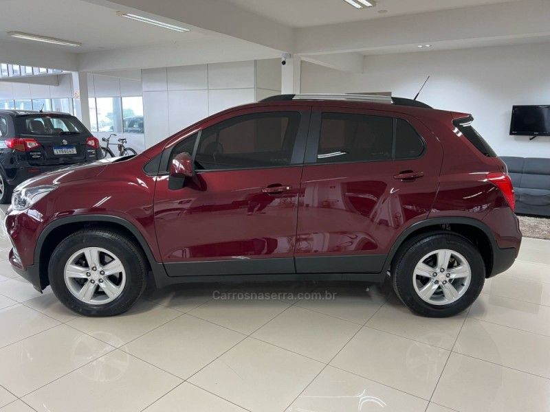 CHEVROLET TRACKER 1.4 16V TURBO LT 2017/2017 CIMIRRO AUTOMÓVEIS TAQUARA / Carros no Vale