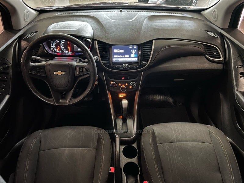 CHEVROLET TRACKER 1.4 16V TURBO LT 2017/2017 CIMIRRO AUTOMÓVEIS TAQUARA / Carros no Vale