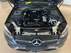 MERCEDES-BENZ GLC 250 2.0 16V CGI 4MATIC 9G-TRONIC 2016/2016 CIMIRRO AUTOMÓVEIS TAQUARA / Carros no Vale