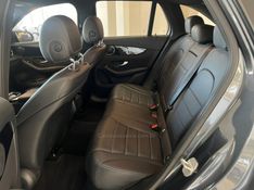 MERCEDES-BENZ GLC 250 2.0 16V CGI 4MATIC 9G-TRONIC 2016/2016 CIMIRRO AUTOMÓVEIS TAQUARA / Carros no Vale