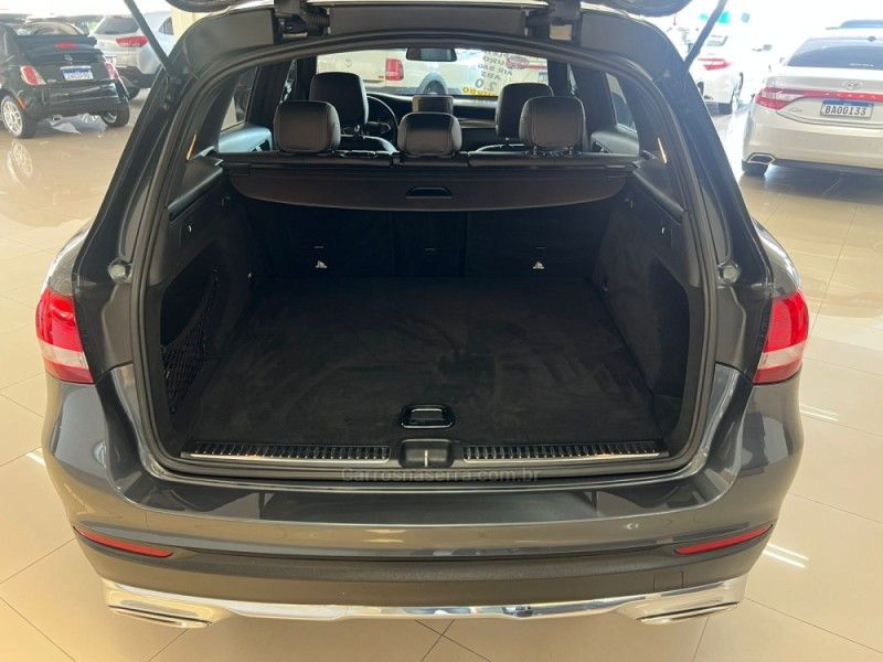 MERCEDES-BENZ GLC 250 2.0 16V CGI 4MATIC 9G-TRONIC 2016/2016 CIMIRRO AUTOMÓVEIS TAQUARA / Carros no Vale