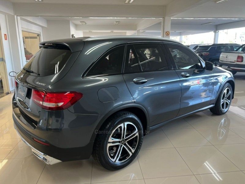 MERCEDES-BENZ GLC 250 2.0 16V CGI 4MATIC 9G-TRONIC 2016/2016 CIMIRRO AUTOMÓVEIS TAQUARA / Carros no Vale
