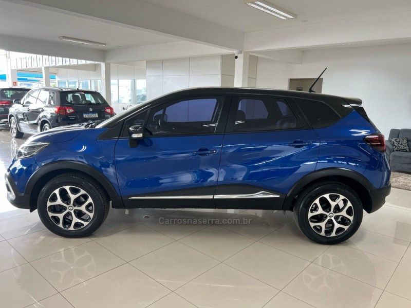RENAULT CAPTUR 1.3 INTENSE TURBO 16V 2021/2022 CIMIRRO AUTOMÓVEIS TAQUARA / Carros no Vale