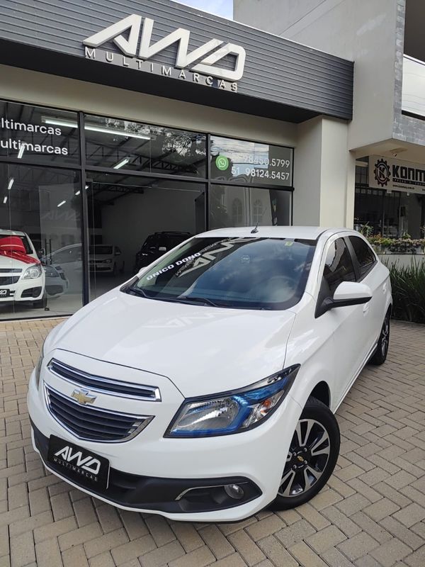 CHEVROLET ONIX 1.4 MPFI LTZ 8V 2014/2014 AWD MULTIMARCAS LAJEADO / Carros no Vale