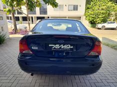 FORD FOCUS 1.6 GLX SEDAN 8V 2007/2007 AWD MULTIMARCAS LAJEADO / Carros no Vale