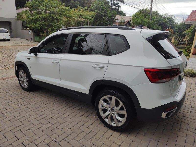 VOLKSWAGEN TAOS 1.4 16V COMFORTLINE TSI 2022/2022 AWD MULTIMARCAS LAJEADO / Carros no Vale