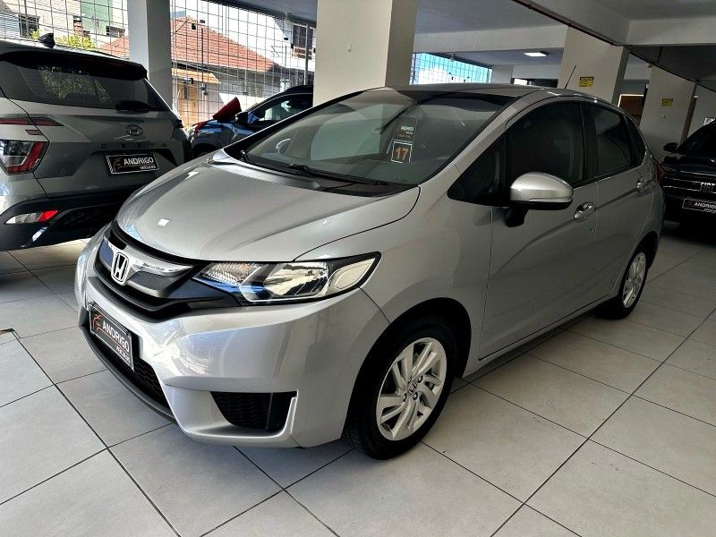 HONDA FIT 1.5 LX 16V 2017/2017 ANDRIGO VEÍCULOS CAXIAS DO SUL / Carros no Vale