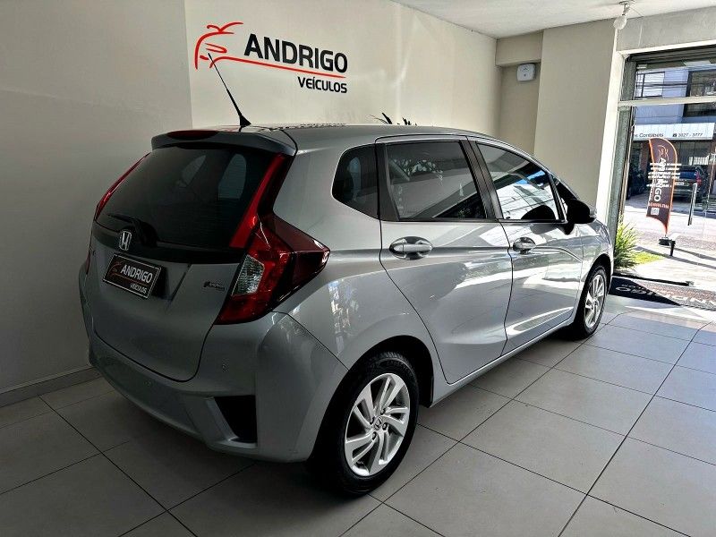 HONDA FIT 1.5 LX 16V 2017/2017 ANDRIGO VEÍCULOS CAXIAS DO SUL / Carros no Vale