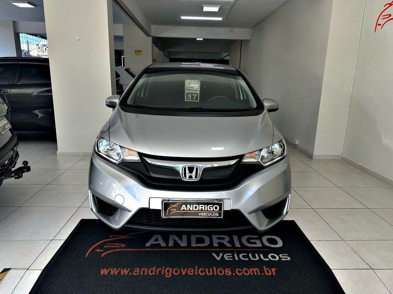 HONDA FIT 1.5 LX 16V 2017/2017 ANDRIGO VEÍCULOS CAXIAS DO SUL / Carros no Vale