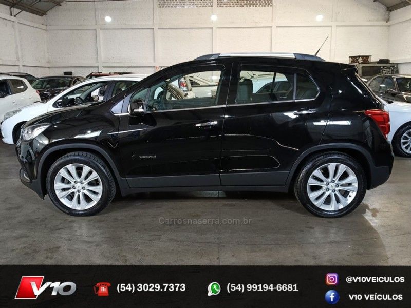 CHEVROLET TRACKER 1.4 16V PREMIER TURBO 2018/2019 V10 VEÍCULOS CAXIAS DO SUL / Carros no Vale