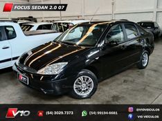 FORD FOCUS 2.0 GLX 16V 2006/2007 V10 VEÍCULOS CAXIAS DO SUL / Carros no Vale