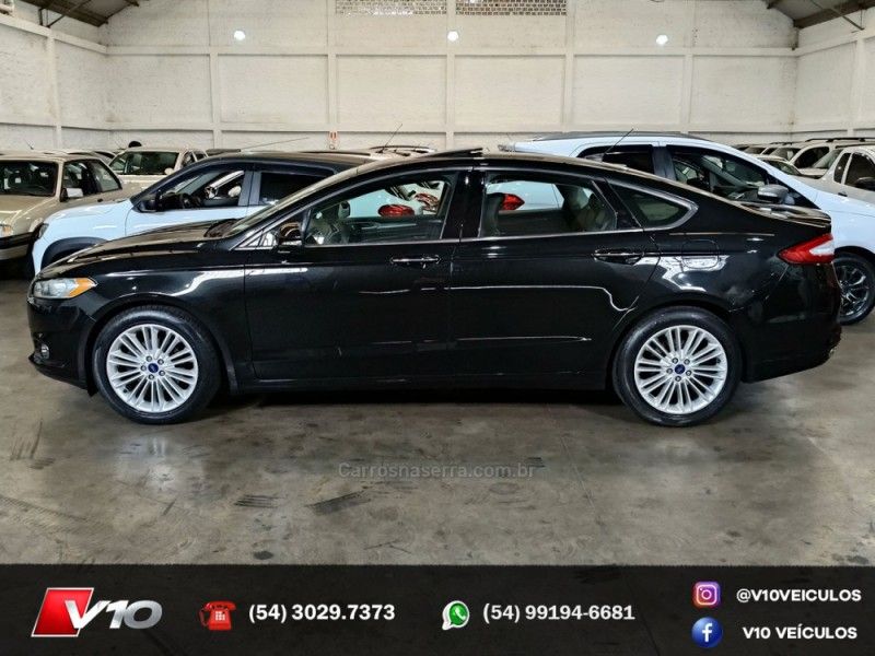 FORD FUSION 2.0 TITANIUM GTDI ECOBOOST FWD 2014/2015 V10 VEÍCULOS CAXIAS DO SUL / Carros no Vale