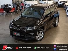 JEEP COMPASS 2.0 16V LONGITUDE 2017/2017 V10 VEÍCULOS CAXIAS DO SUL / Carros no Vale