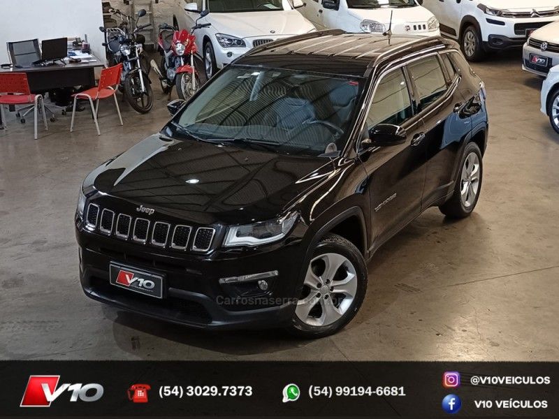 JEEP COMPASS 2.0 16V LONGITUDE 2017/2017 V10 VEÍCULOS CAXIAS DO SUL / Carros no Vale