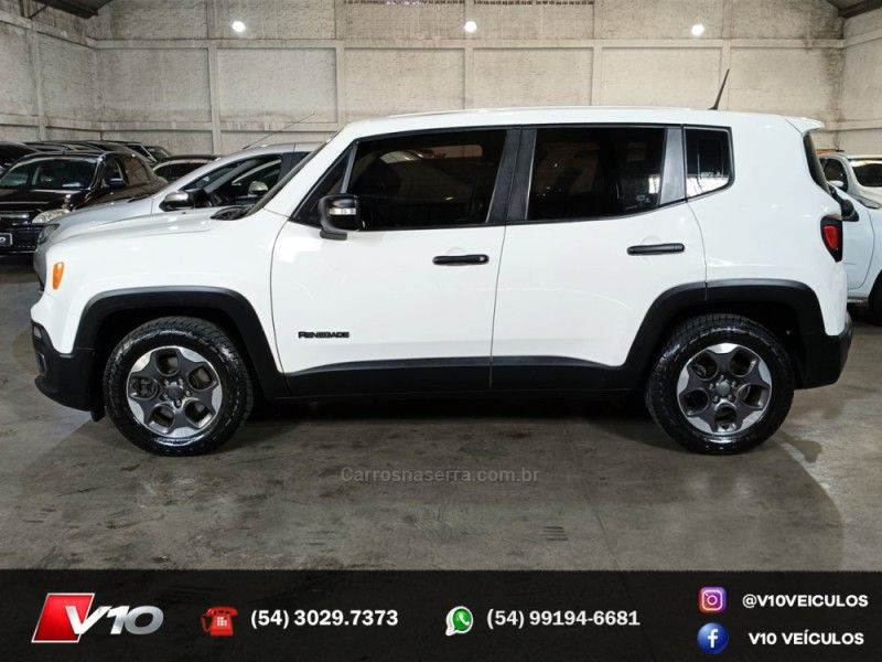JEEP RENEGADE 1.8 16V 2018/2018 V10 VEÍCULOS CAXIAS DO SUL / Carros no Vale