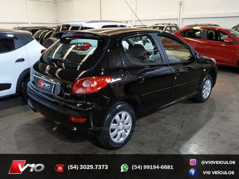 PEUGEOT 207 1.4 XR SPORT 8V 2010/2011 V10 VEÍCULOS CAXIAS DO SUL / Carros no Vale