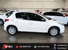 PEUGEOT 207 1.6 XS 16V 2010/2011 V10 VEÍCULOS CAXIAS DO SUL / Carros no Vale
