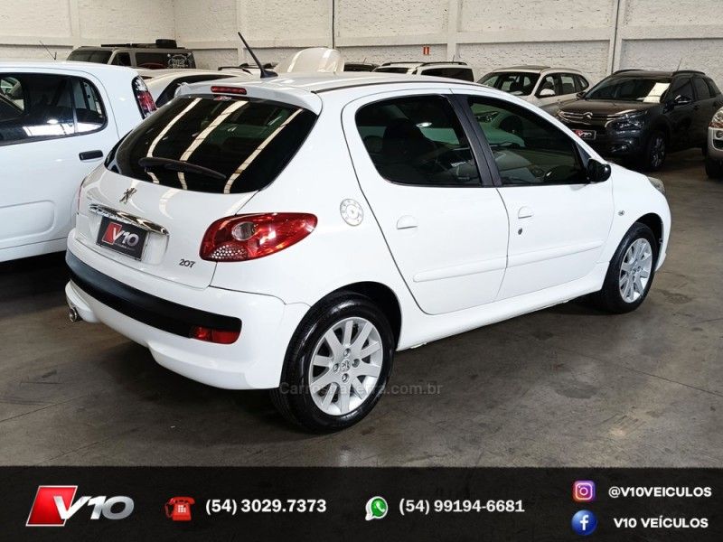 PEUGEOT 207 1.6 XS 16V 2010/2011 V10 VEÍCULOS CAXIAS DO SUL / Carros no Vale