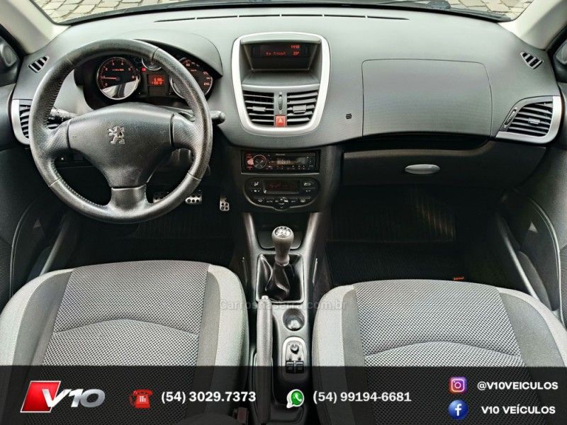 PEUGEOT 207 1.6 XS 16V 2010/2011 V10 VEÍCULOS CAXIAS DO SUL / Carros no Vale