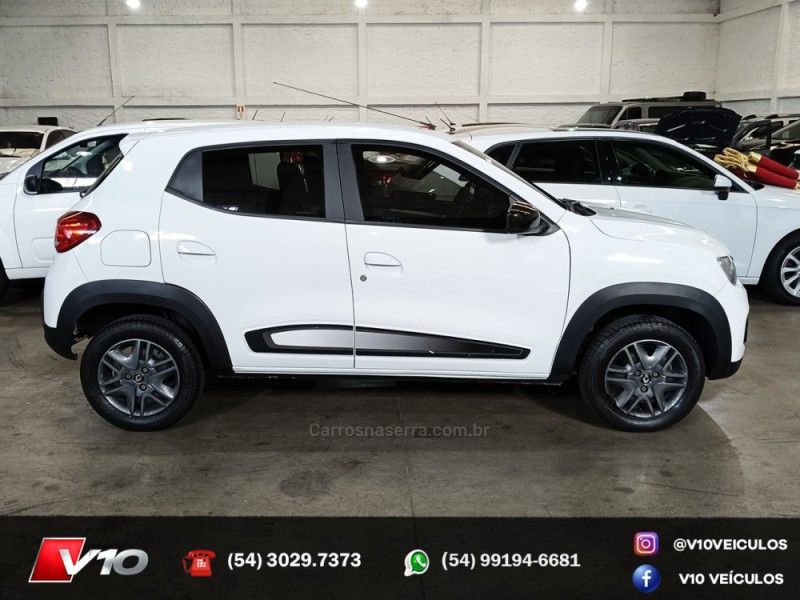 RENAULT KWID 1.0 12V SCE INTENSE 2020/2020 V10 VEÍCULOS CAXIAS DO SUL / Carros no Vale