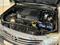TOYOTA HILUX SW4 3.0 SRV 4X4 16V TURBO INTERCOOLER 2012/2012 LUIGGI AUTOMÓVEIS CARLOS BARBOSA / Carros no Vale