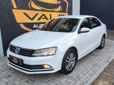VOLKSWAGEN JETTA Comfortline 1.4 TSI 16V 2016/2017 VALE AUTOMÓVEIS LAJEADO / Carros no Vale