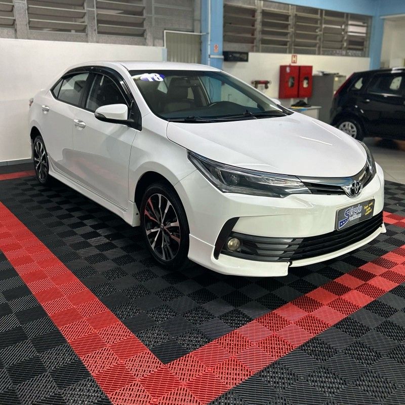 Toyota COROLLA XRS 2.0 2018/2018 SÉRGIO VEÍCULOS TEUTÔNIA / Carros no Vale