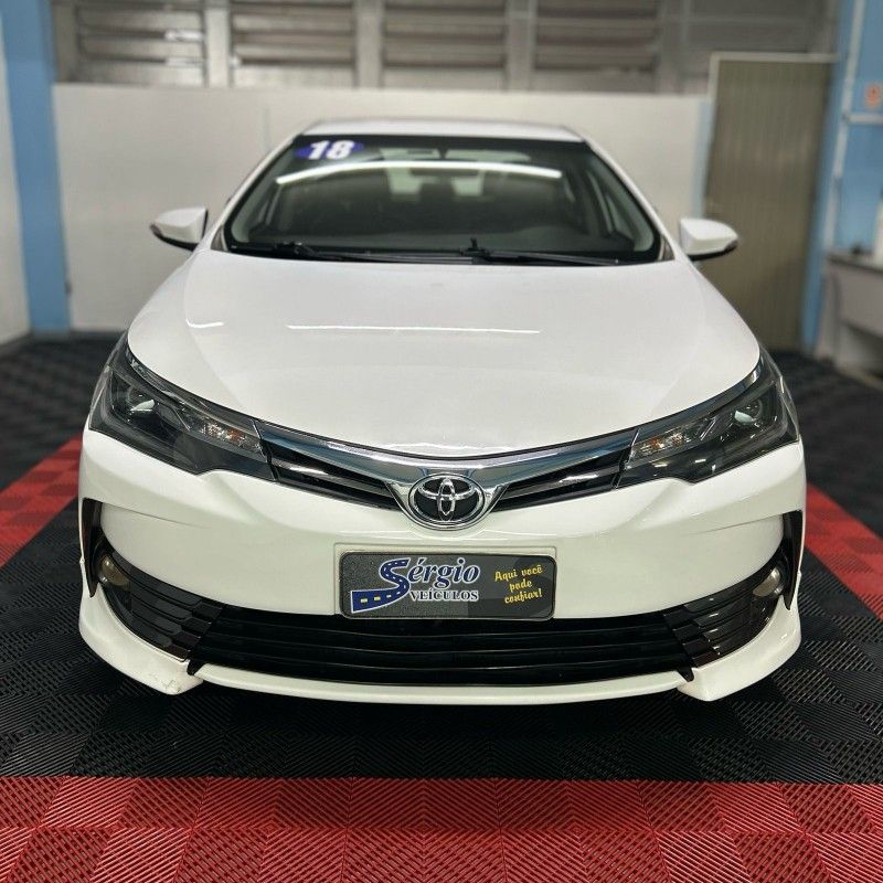 Toyota COROLLA XRS 2.0 2018/2018 SÉRGIO VEÍCULOS TEUTÔNIA / Carros no Vale