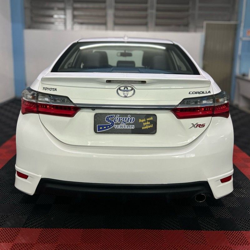 Toyota COROLLA XRS 2.0 2018/2018 SÉRGIO VEÍCULOS TEUTÔNIA / Carros no Vale