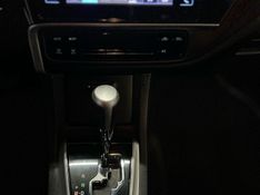 Toyota COROLLA XRS 2.0 2018/2018 SÉRGIO VEÍCULOS TEUTÔNIA / Carros no Vale