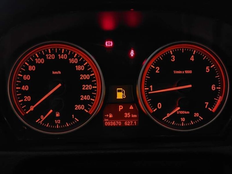 BMW X1 2.0 16V TURBO GASOLINA SDRIVE20I 4P AUTOMÁTICO 2013/2014 BETIOLO NOVOS E SEMINOVOS LAJEADO / Carros no Vale