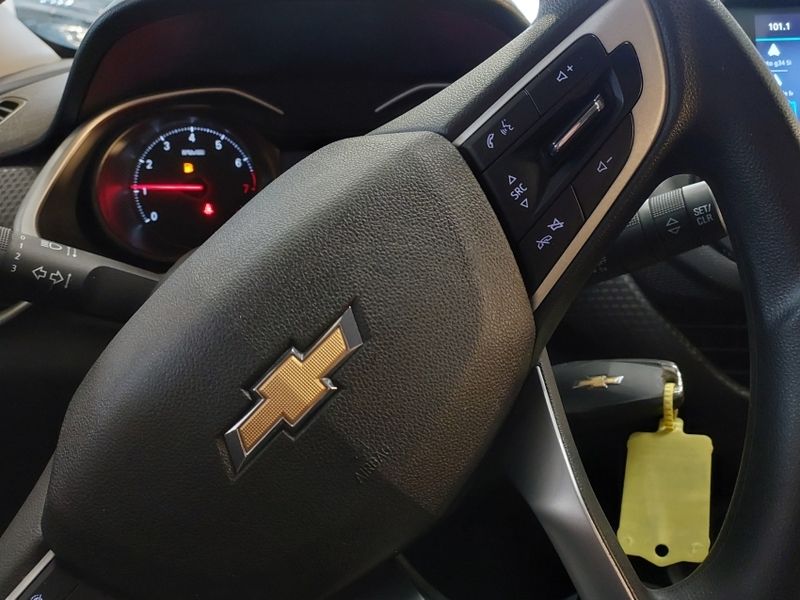 Chevrolet ONIX 1.0 FLEX LT MANUAL 2021/2022 BETIOLO NOVOS E SEMINOVOS LAJEADO / Carros no Vale