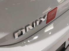 Chevrolet ONIX 1.0 FLEX LT MANUAL 2021/2022 BETIOLO NOVOS E SEMINOVOS LAJEADO / Carros no Vale