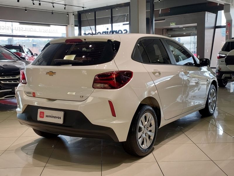 Chevrolet ONIX 1.0 FLEX LT MANUAL 2021/2022 BETIOLO NOVOS E SEMINOVOS LAJEADO / Carros no Vale