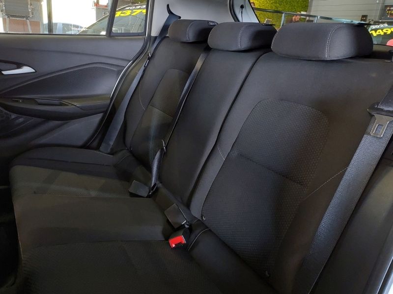 Chevrolet ONIX 1.0 FLEX LT MANUAL 2021/2022 BETIOLO NOVOS E SEMINOVOS LAJEADO / Carros no Vale