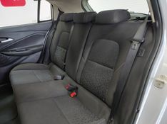 Chevrolet ONIX 1.0 FLEX PLUS LT MANUAL 2020/2021 BETIOLO NOVOS E SEMINOVOS LAJEADO / Carros no Vale