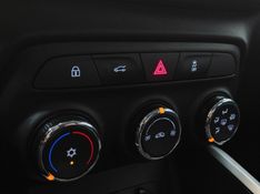 Chevrolet ONIX 1.0 FLEX PLUS LT MANUAL 2022/2023 BETIOLO NOVOS E SEMINOVOS LAJEADO / Carros no Vale