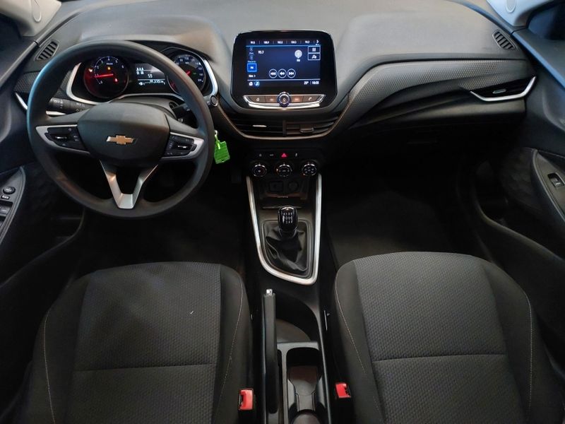Chevrolet ONIX 1.0 FLEX PLUS LT MANUAL 2022/2023 BETIOLO NOVOS E SEMINOVOS LAJEADO / Carros no Vale
