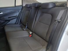 Chevrolet ONIX 1.0 FLEX PLUS LT MANUAL 2022/2023 BETIOLO NOVOS E SEMINOVOS LAJEADO / Carros no Vale