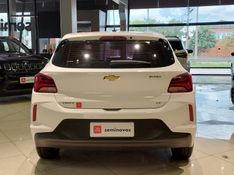 Chevrolet ONIX 1.0 TURBO FLEX AUTOMÁTICO 2021/2022 BETIOLO NOVOS E SEMINOVOS LAJEADO / Carros no Vale