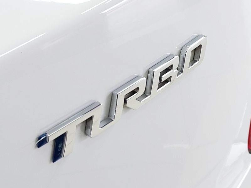 Chevrolet ONIX 1.0 TURBO FLEX LT AUTOMÁTICO 2021/2022 BETIOLO NOVOS E SEMINOVOS LAJEADO / Carros no Vale