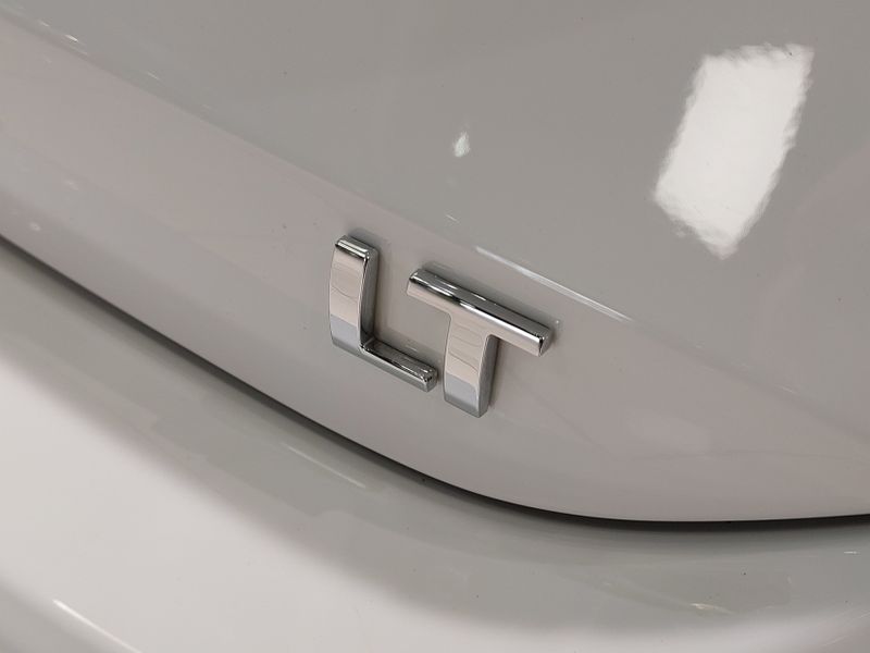 Chevrolet ONIX 1.0 TURBO FLEX LT AUTOMÁTICO 2021/2022 BETIOLO NOVOS E SEMINOVOS LAJEADO / Carros no Vale