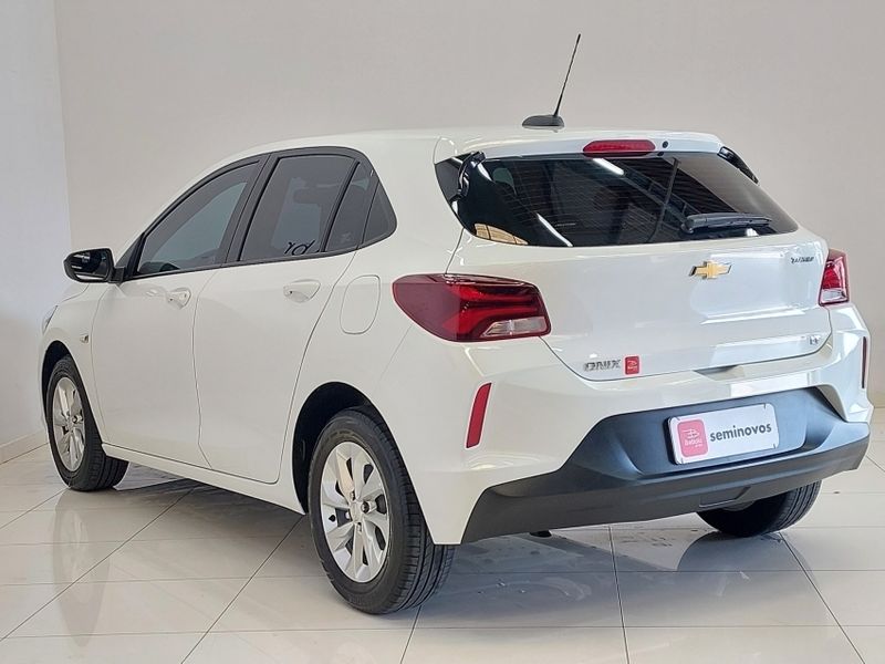 Chevrolet ONIX 1.0 TURBO FLEX LT AUTOMÁTICO 2023/2023 BETIOLO NOVOS E SEMINOVOS LAJEADO / Carros no Vale